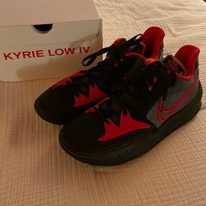 Nike Kyrie Low 4 Basketball Shoes, black/grey/red, never worn